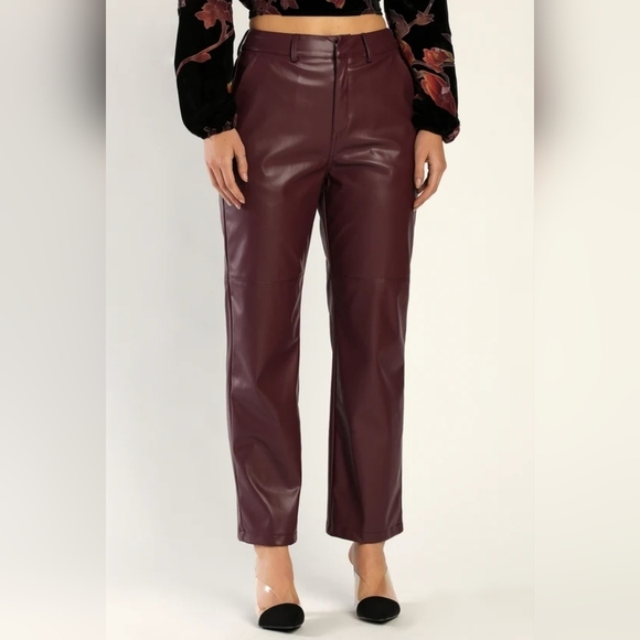 Keep It Trendy Burgundy Vegan Leather Straight Leg Pants Womens XS NWOT - Picture 3 of 11